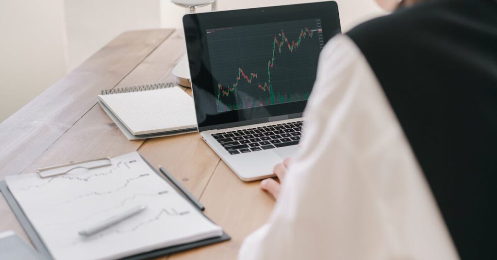 Como escolher estratégias para lidar com desequilíbrios financeiros na gestão do cuidado